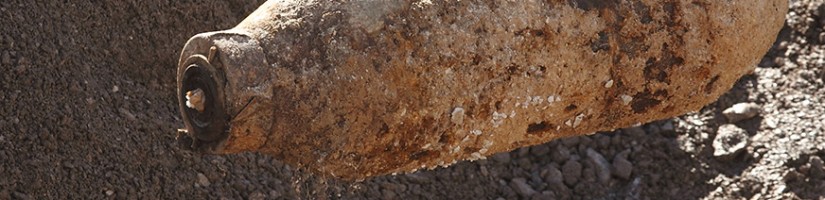 Eine alte Bombe wird geborgen